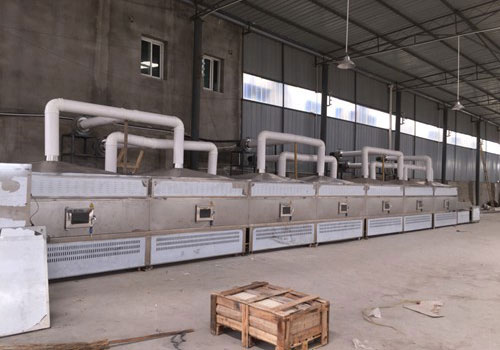 工業微(wēi)波烘幹設備如何提高效率? 工(gōng)業微波(bō)烘幹設備如何提高效率?